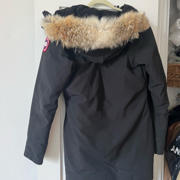 Canada Goose Jacket - Picture 2 of 2